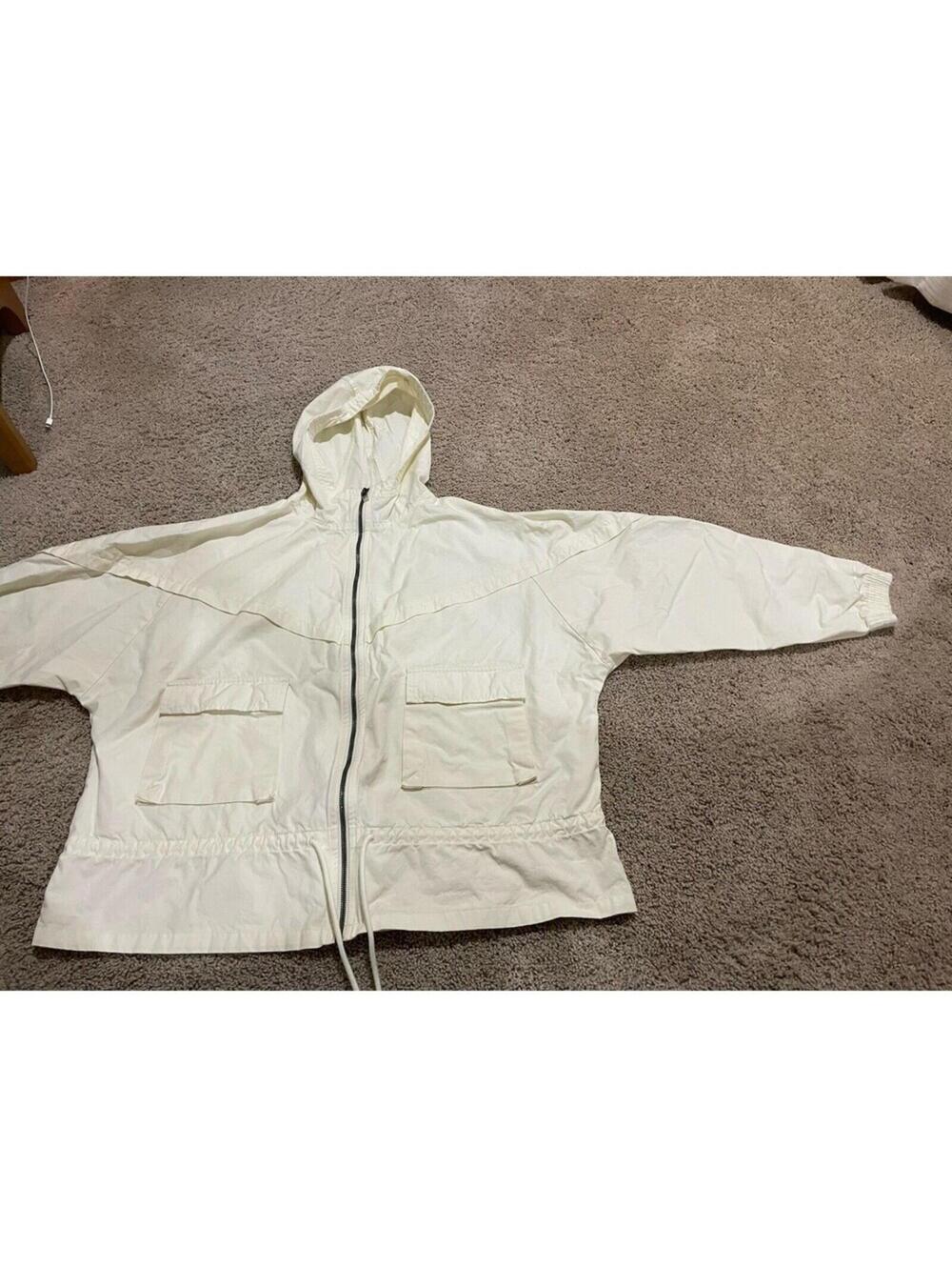 Women’s Nike Jacket Full Zip Windbreaker Yellow M Medium Oversized  100% Cotton